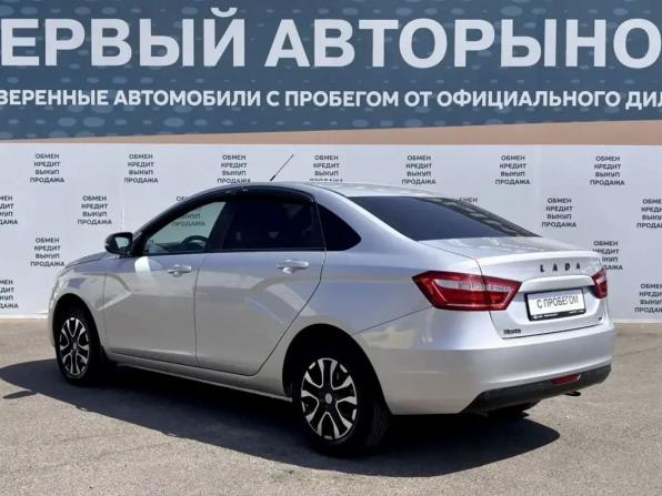 Lada (ВАЗ) Vesta I с пробегом 2018 года, цена 859 000 рублей, 112000 км, седан, Автокод Объявления