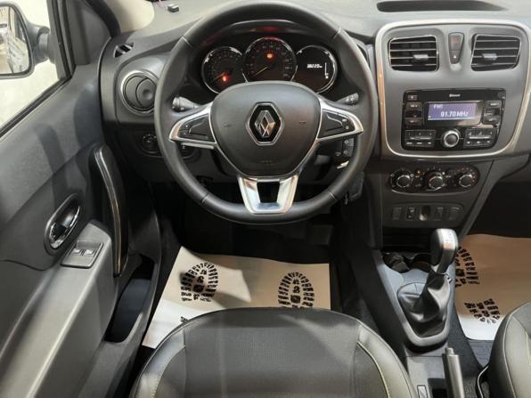 Renault Sandero II Рестайлинг с пробегом 2020 года, цена 1 328 000 рублей, 38216 км, хэтчбек, Автокод Объявления