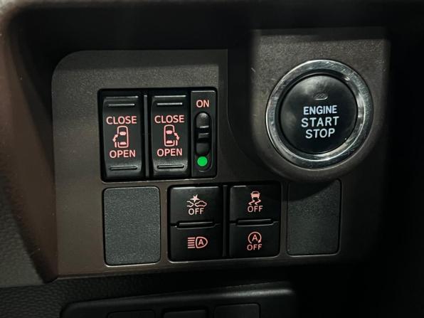 Toyota Tank I с пробегом 2019 года, цена 899 000 рублей, 121577 км, минивэн, Автокод Объявления