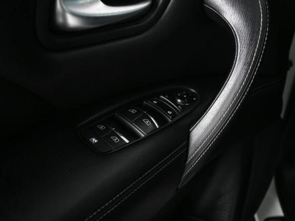 Infiniti QX80 I Рестайлинг с пробегом 2015 года, цена 2 799 000 рублей, 171363 км, внедорожник, Автокод Объявления
