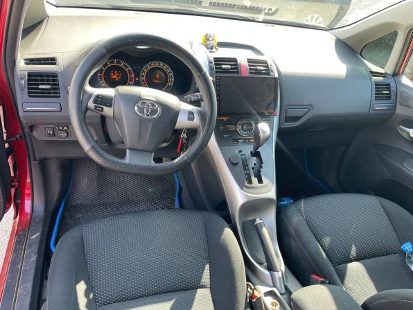 Toyota Auris I Рестайлинг с пробегом 2012 года, цена 1 250 000 рублей, 50915 км, хэтчбек, Автокод Объявления