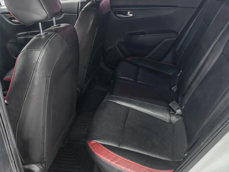Kia Rio IV Ростов-на-Дону  - изображение 17