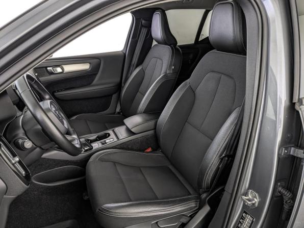 Volvo XC40 I с пробегом 2018 года, цена 2 445 000 рублей, 176314 км, внедорожник, Автокод Объявления