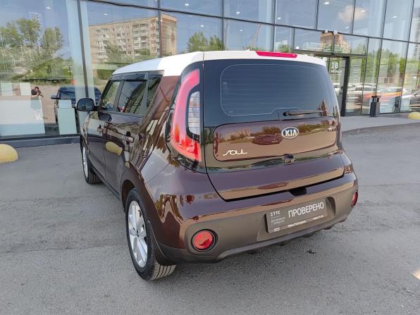 Kia Soul II Рестайлинг с пробегом 2017 года, цена 1 617 000 рублей, 74453 км, хэтчбек, Автокод Объявления