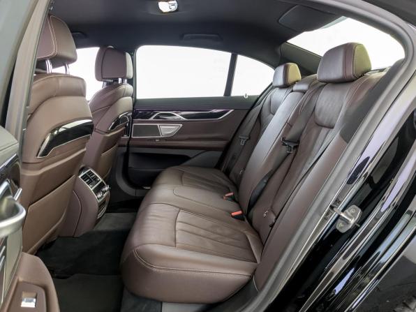 BMW 7 серии VI (G11/G12) Рестайлинг с пробегом 2020 года, цена 5 390 000 рублей, 86374 км, седан, Автокод Объявления