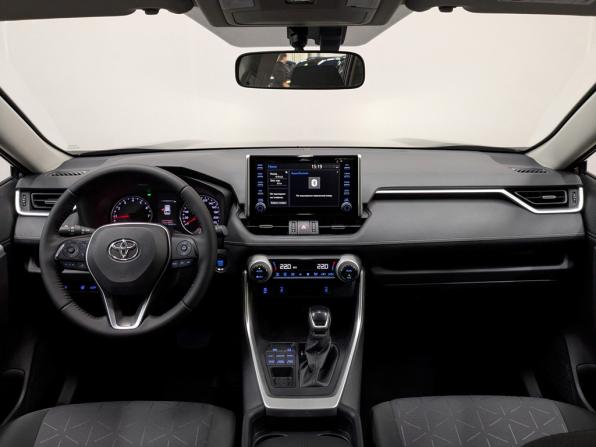 Toyota RAV4 V (XA50) с пробегом 2020 года, цена 3 050 000 рублей, 80457 км, внедорожник, Автокод Объявления