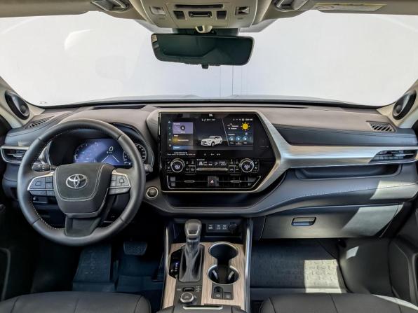 Toyota Highlander IV (XU70) с пробегом 2025 года, цена 5 950 000 рублей, 13891 км, внедорожник, Автокод Объявления