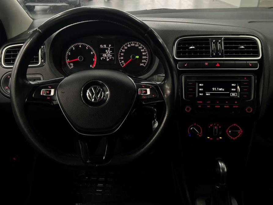 Volkswagen Polo V Рестайлинг Казань  - изображение 16