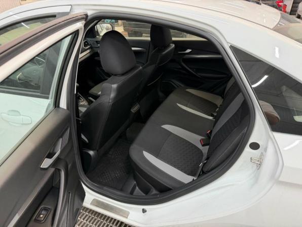 Lada (ВАЗ) Vesta I Рестайлинг (NG) с пробегом 2024 года, цена 1 599 000 рублей, 1815 км, седан, Автокод Объявления