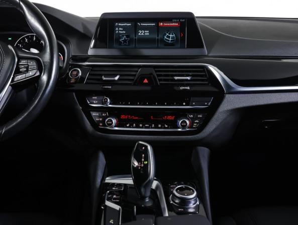 BMW 5 серии VII (G30/G31/G38) с пробегом 2018 года, цена 2 649 000 рублей, 104945 км, седан, Автокод Объявления