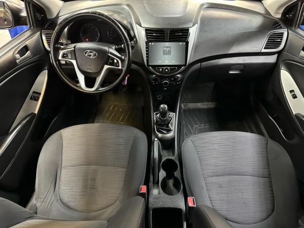 Hyundai Solaris I Рестайлинг с пробегом 2016 года, цена 741 600 рублей, 184273 км, седан, Автокод Объявления