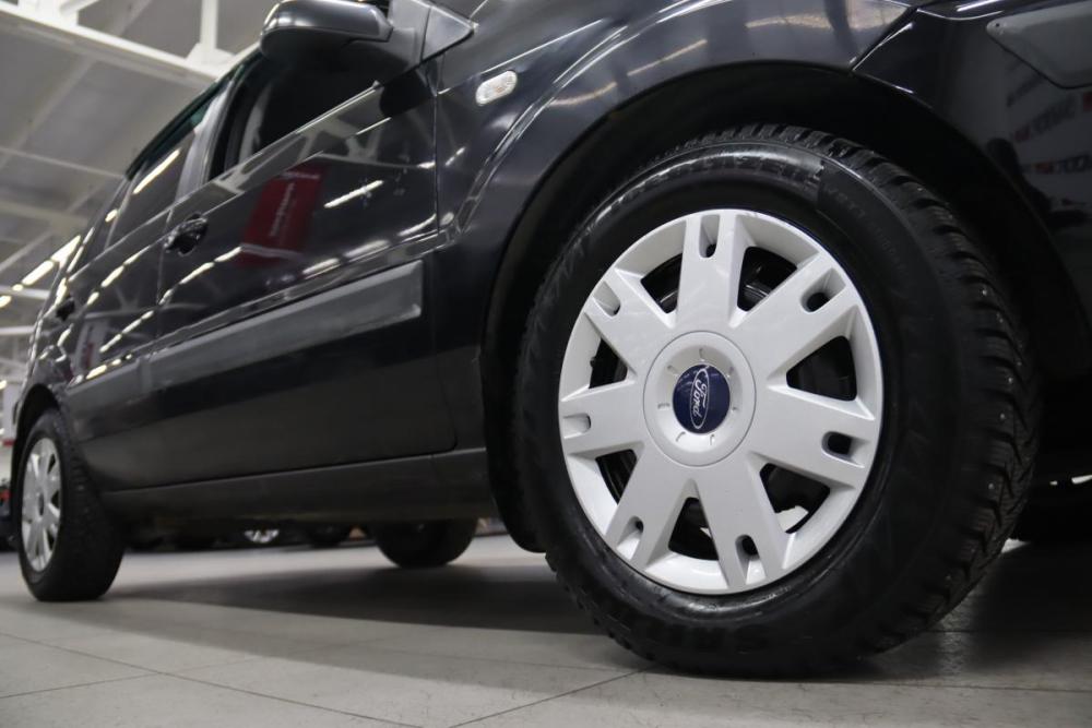 Ford Fusion I Рестайлинг Сургут  - изображение 26