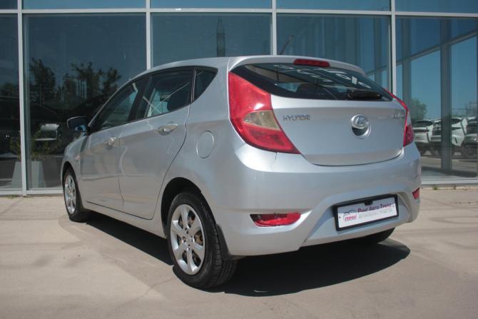 Hyundai Solaris I с пробегом 2014 года, цена 760 000 рублей, 174639 км, хэтчбек, Автокод Объявления