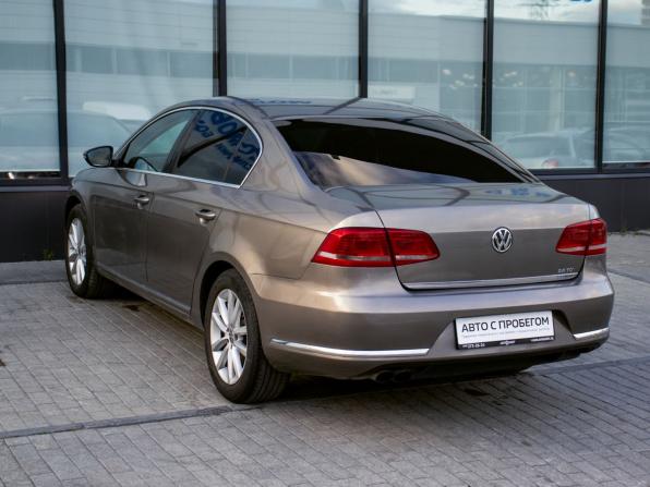Volkswagen Passat B7 с пробегом 2011 года, цена 1 249 000 рублей, 198021 км, седан, Автокод Объявления