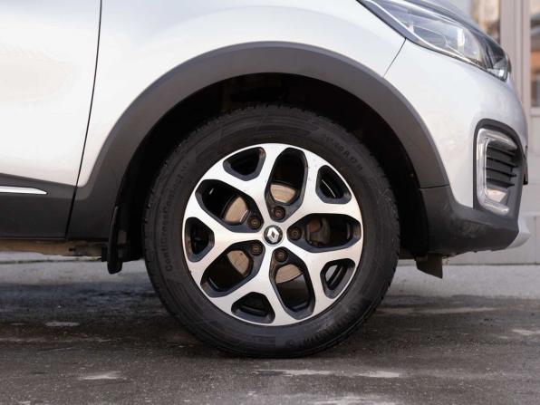 Renault Kaptur I с пробегом 2019 года, цена 1 330 000 рублей, 87483 км, внедорожник, Автокод Объявления