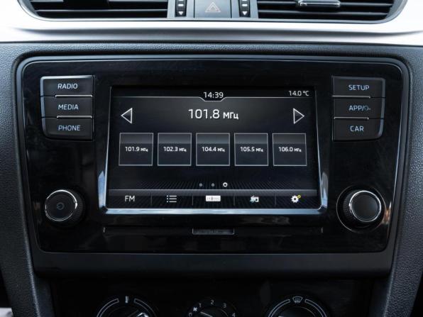 Skoda Rapid I Рестайлинг с пробегом 2019 года, цена 1 298 000 рублей, 182048 км, лифтбек, Автокод Объявления