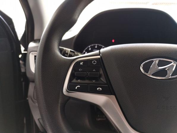 Hyundai Solaris II Рестайлинг с пробегом 2021 года, цена 1 510 000 рублей, 121100 км, седан, Автокод Объявления