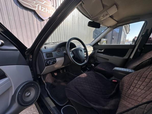 Lada (ВАЗ) Priora I с пробегом 2011 года, цена 249 000 рублей, 175000 км, хэтчбек, Автокод Объявления