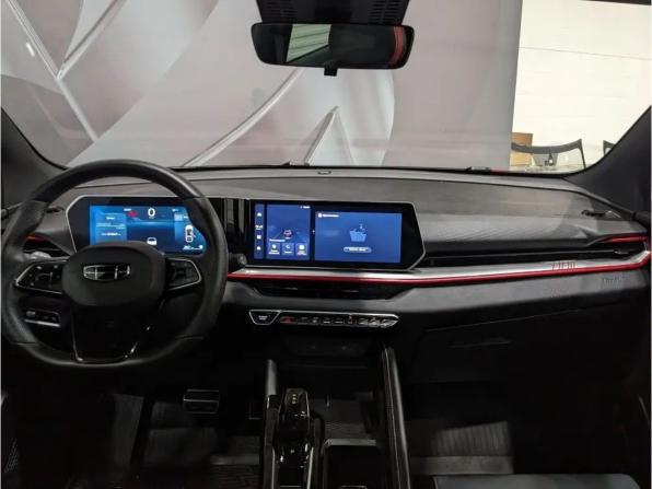 Geely Coolray I Рестайлинг с пробегом 2024 года, цена 2 095 000 рублей, 18915 км, внедорожник, Автокод Объявления