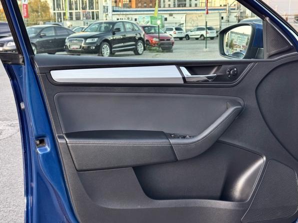 Skoda Rapid II с пробегом 2020 года, цена 1 699 000 рублей, 94270 км, лифтбек, Автокод Объявления