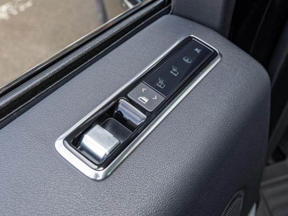 Land Rover Range Rover IV Рестайлинг с пробегом 2018 года, цена 6 439 000 рублей, 82803 км, внедорожник, Автокод Объявления