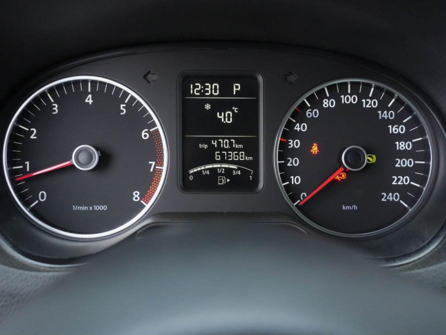 Volkswagen Polo V Новосибирск  - изображение 12