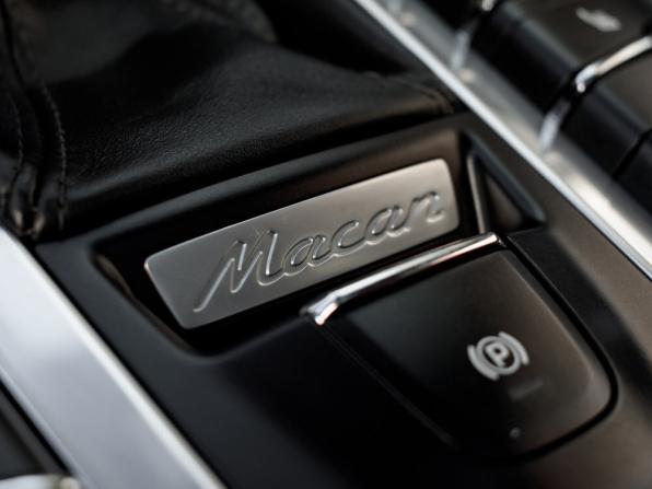Porsche Macan I с пробегом 2015 года, цена 3 100 000 рублей, 151707 км, внедорожник, Автокод Объявления