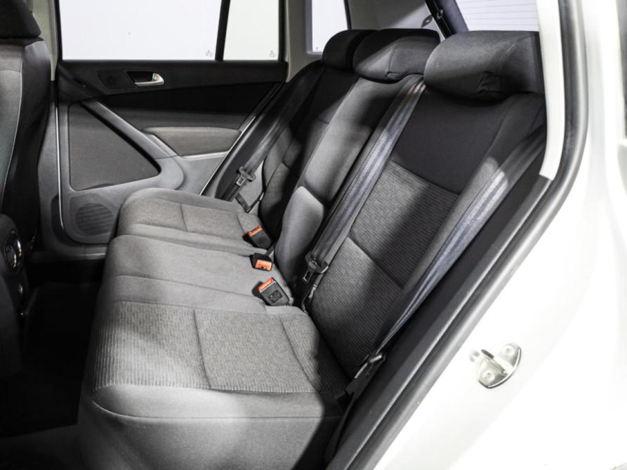Volkswagen Tiguan I Рестайлинг Санкт-Петербург  - изображение 11
