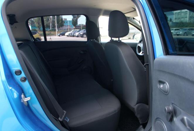 Renault Sandero II Рестайлинг с пробегом 2018 года, цена 899 000 рублей, 90502 км, хэтчбек, Автокод Объявления