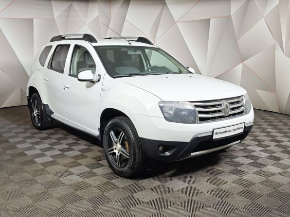 Renault Duster I с пробегом 2015 года, цена 1 047 000 рублей, 121982 км, внедорожник, Автокод Объявления