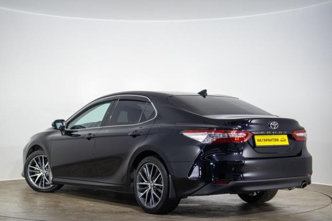 Toyota Camry VIII (XV70) Рестайлинг с пробегом 2021 года, цена 3 149 000 рублей, 44549 км, седан, Автокод Объявления
