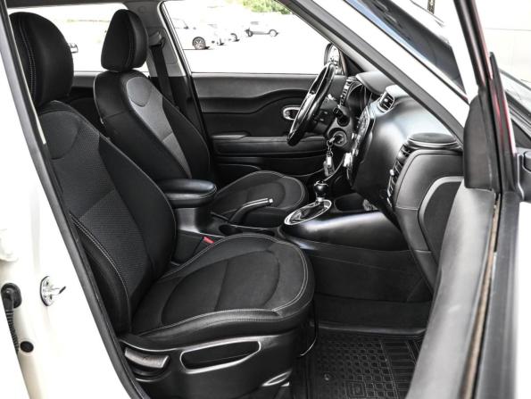 Kia Soul II Рестайлинг с пробегом 2018 года, цена 1 739 000 рублей, 86932 км, хэтчбек, Автокод Объявления