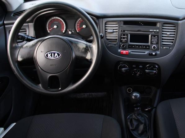 Kia Rio II Рестайлинг с пробегом 2011 года, цена 329 000 рублей, 464629 км, седан, Автокод Объявления