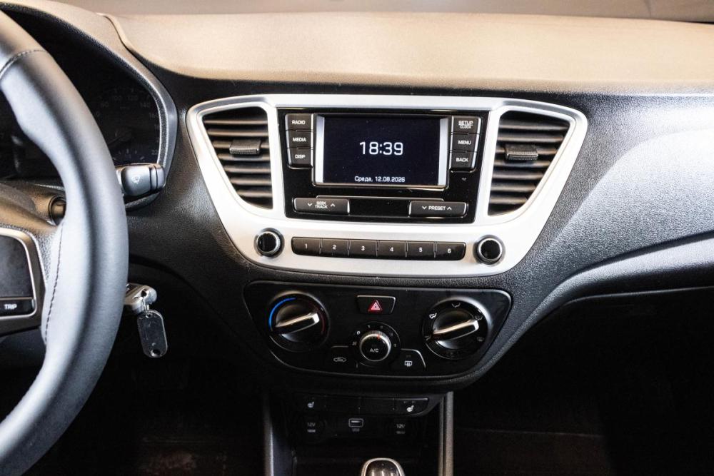 Hyundai Solaris II Уфа  - изображение 7