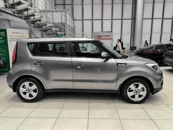 Kia Soul II Рестайлинг с пробегом 2017 года, цена 1 430 000 рублей, 95000 км, хэтчбек, Автокод Объявления