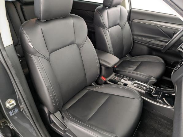 Mitsubishi Outlander III Рестайлинг 3 с пробегом 2019 года, цена 2 850 000 рублей, 48759 км, внедорожник, Автокод Объявления