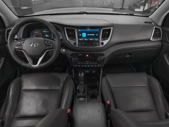 Hyundai Tucson III с пробегом 2015 года, цена 1 549 000 рублей, 184100 км, внедорожник, Автокод Объявления
