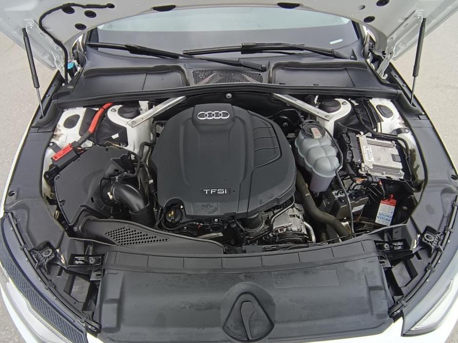Audi A4 V (B9) Рестайлинг Санкт-Петербург  - изображение 17