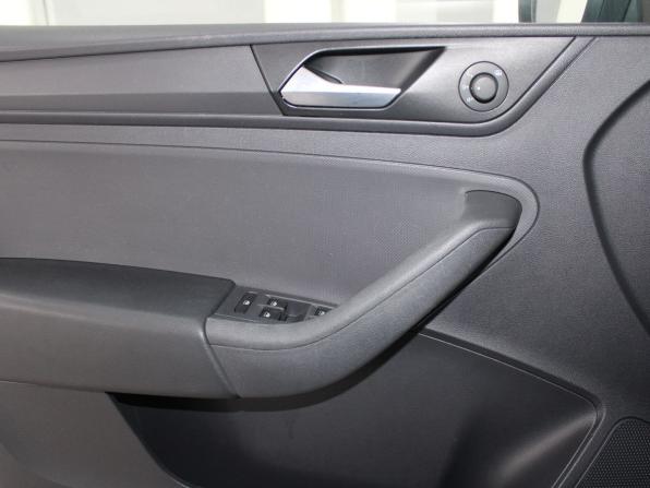 Volkswagen Polo VI с пробегом 2021 года, цена 1 589 900 рублей, 114084 км, лифтбек, Автокод Объявления