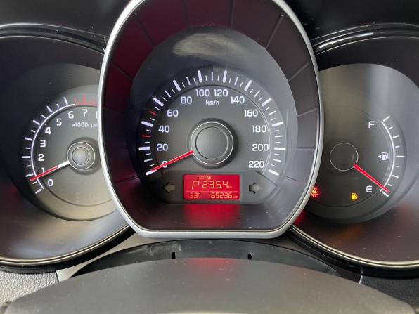 Kia Rio III Рестайлинг с пробегом 2016 года, цена 1 197 000 рублей, 69236 км, седан, Автокод Объявления
