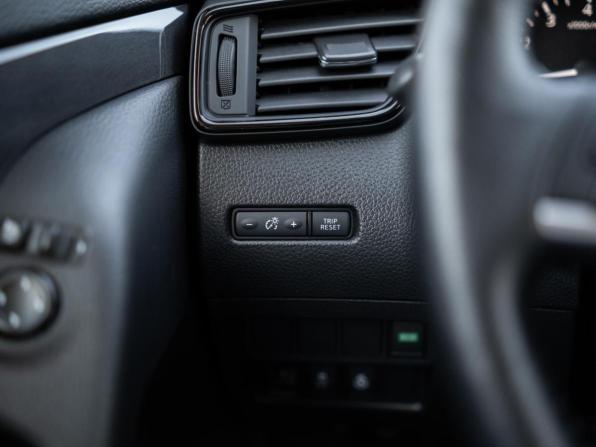 Nissan X-Trail III Рестайлинг с пробегом 2021 года, цена 2 599 000 рублей, 33940 км, внедорожник, Автокод Объявления