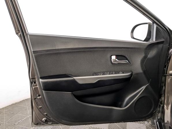 Kia Rio III Рестайлинг с пробегом 2017 года, цена 1 160 000 рублей, 135254 км, хэтчбек, Автокод Объявления