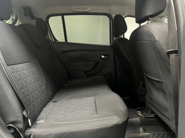 Renault Sandero II с пробегом 2016 года, цена 1 050 000 рублей, 121859 км, хэтчбек, Автокод Объявления