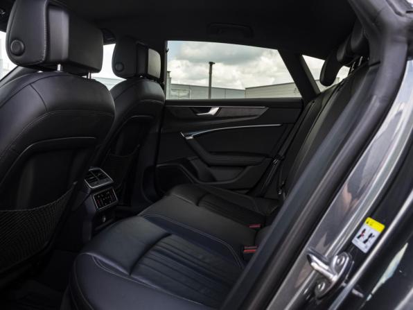 Audi A7 II (4K) с пробегом 2018 года, цена 4 498 000 рублей, 150000 км, лифтбек, Автокод Объявления