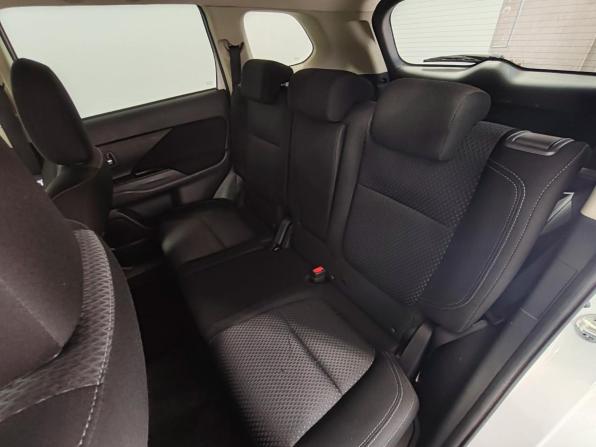 Mitsubishi Outlander III Рестайлинг 2 с пробегом 2018 года, цена 1 929 000 рублей, 162007 км, внедорожник, Автокод Объявления