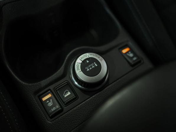 Nissan X-Trail III с пробегом 2017 года, цена 1 875 000 рублей, 151855 км, внедорожник, Автокод Объявления