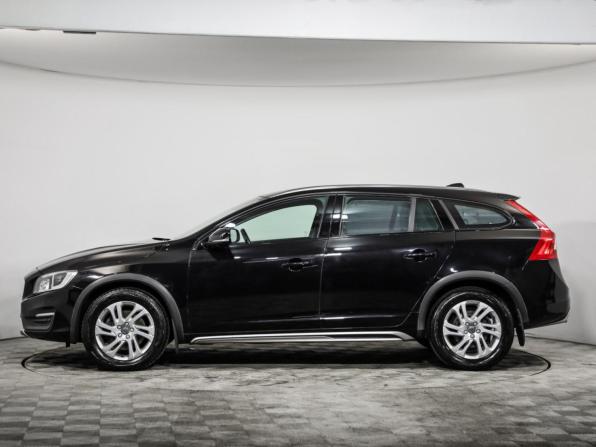 Volvo V60 Cross Country I с пробегом 2015 года, цена 1 949 000 рублей, 197115 км, универсал, Автокод Объявления
