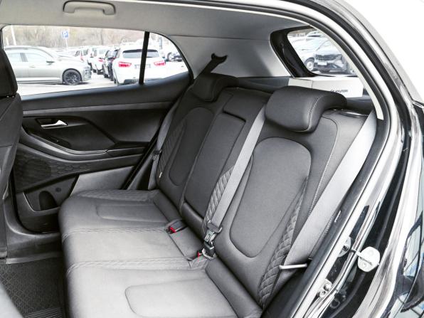 Hyundai Creta II с пробегом 2022 года, цена 2 120 000 рублей, 93087 км, внедорожник, Автокод Объявления