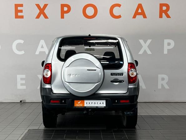 Chevrolet Niva I Рестайлинг с пробегом 2011 года, цена 475 000 рублей, 154324 км, внедорожник, Автокод Объявления