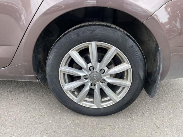 Skoda Octavia III (A7) с пробегом 2014 года, цена 999 000 рублей, 283602 км, лифтбек, Автокод Объявления